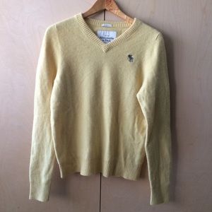 Abercrombie & Fitch sz L 100% cashmere yellow knit